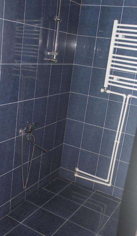 Mazeri Guesthouse Daeli מראה חיצוני תמונה