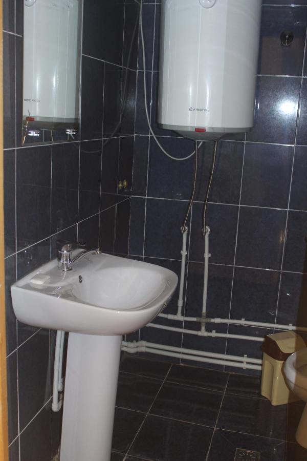 Mazeri Guesthouse Daeli מראה חיצוני תמונה